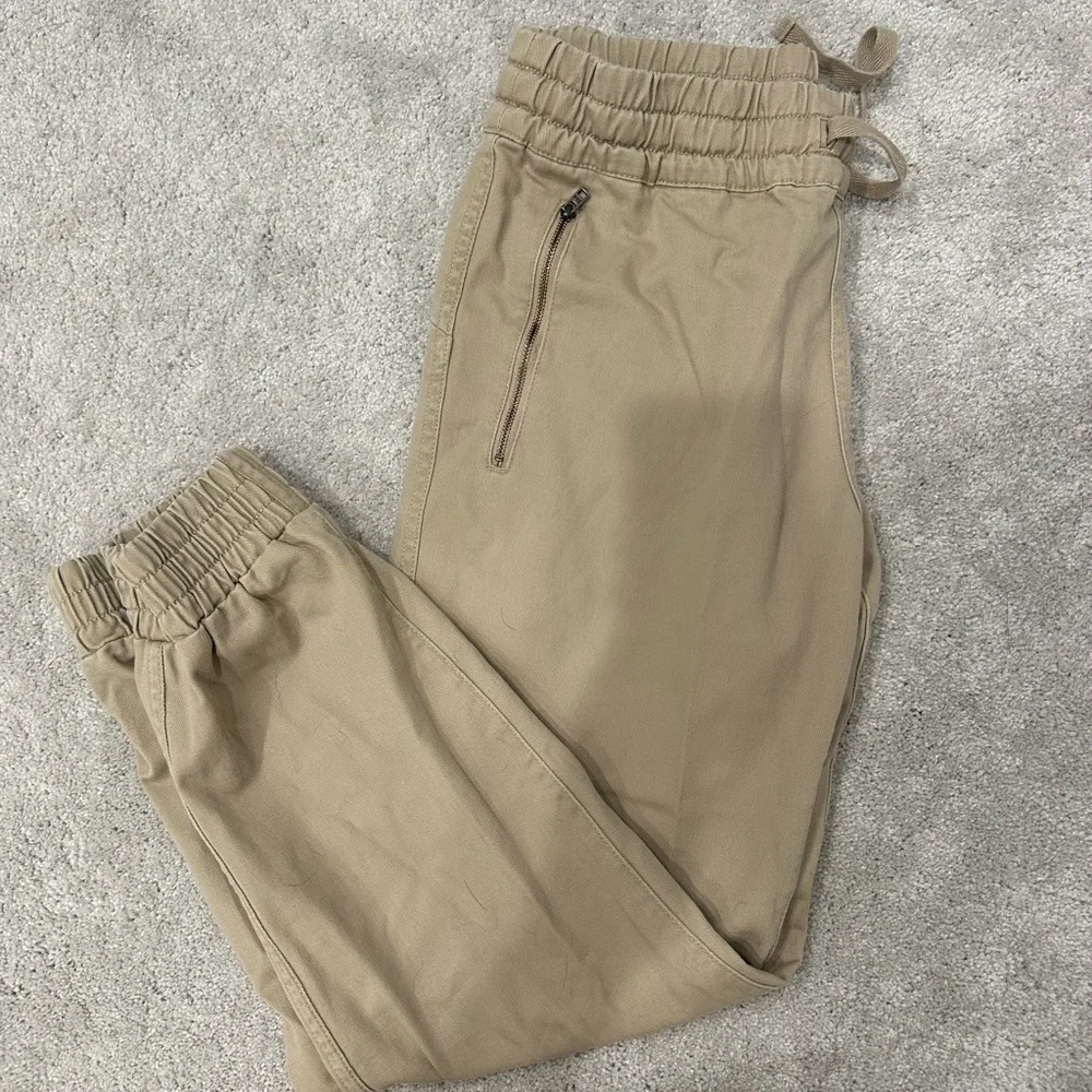 Aritzia TNA Alix Khaki pant - Picture 4 of 4
